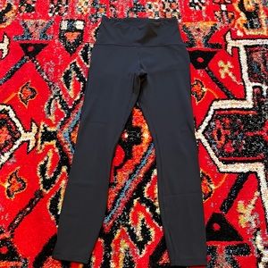 Lululemon 7/8 Length Black Leggings - Size 4